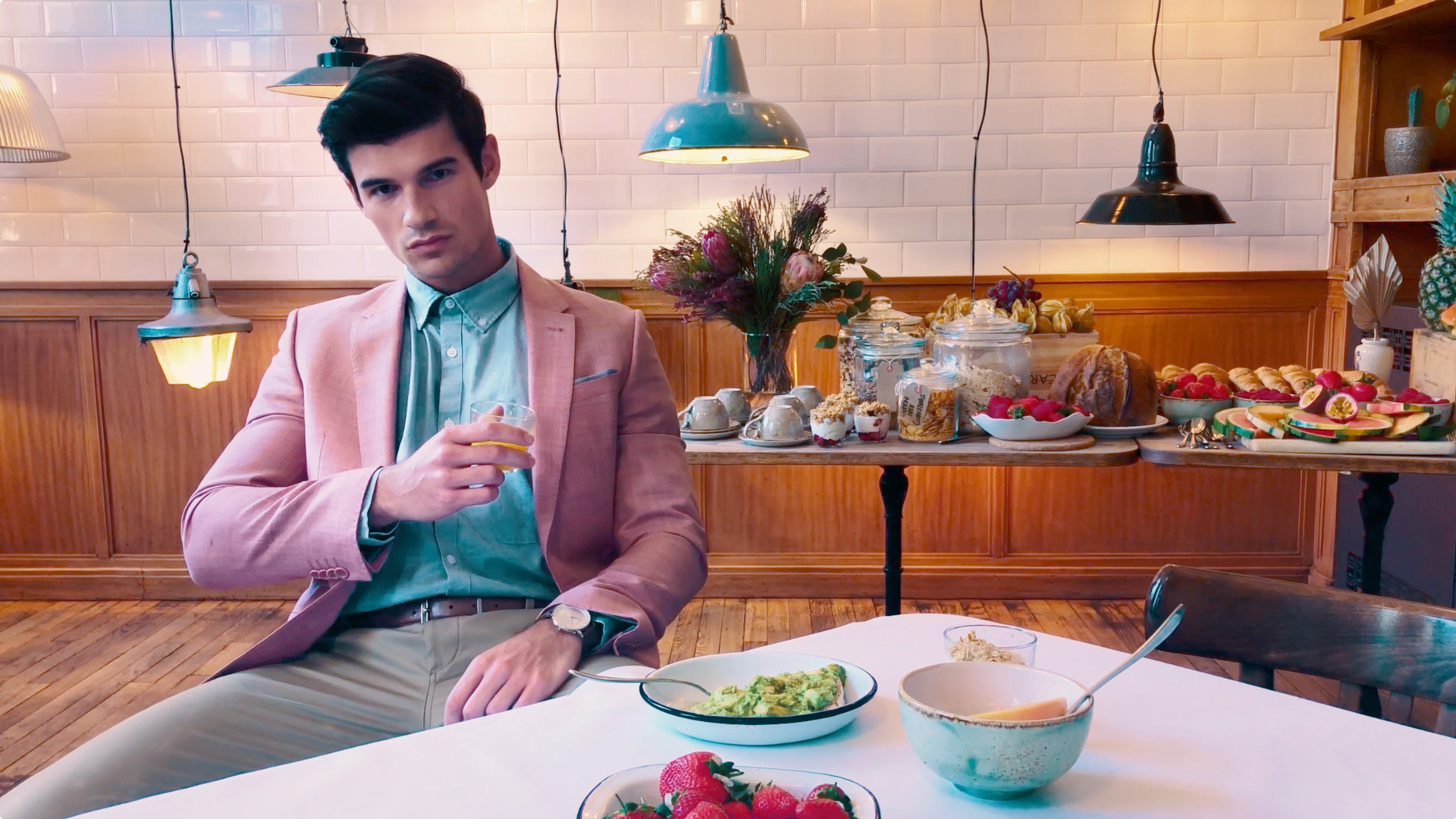 Hotels.com – HateLike Restaurant