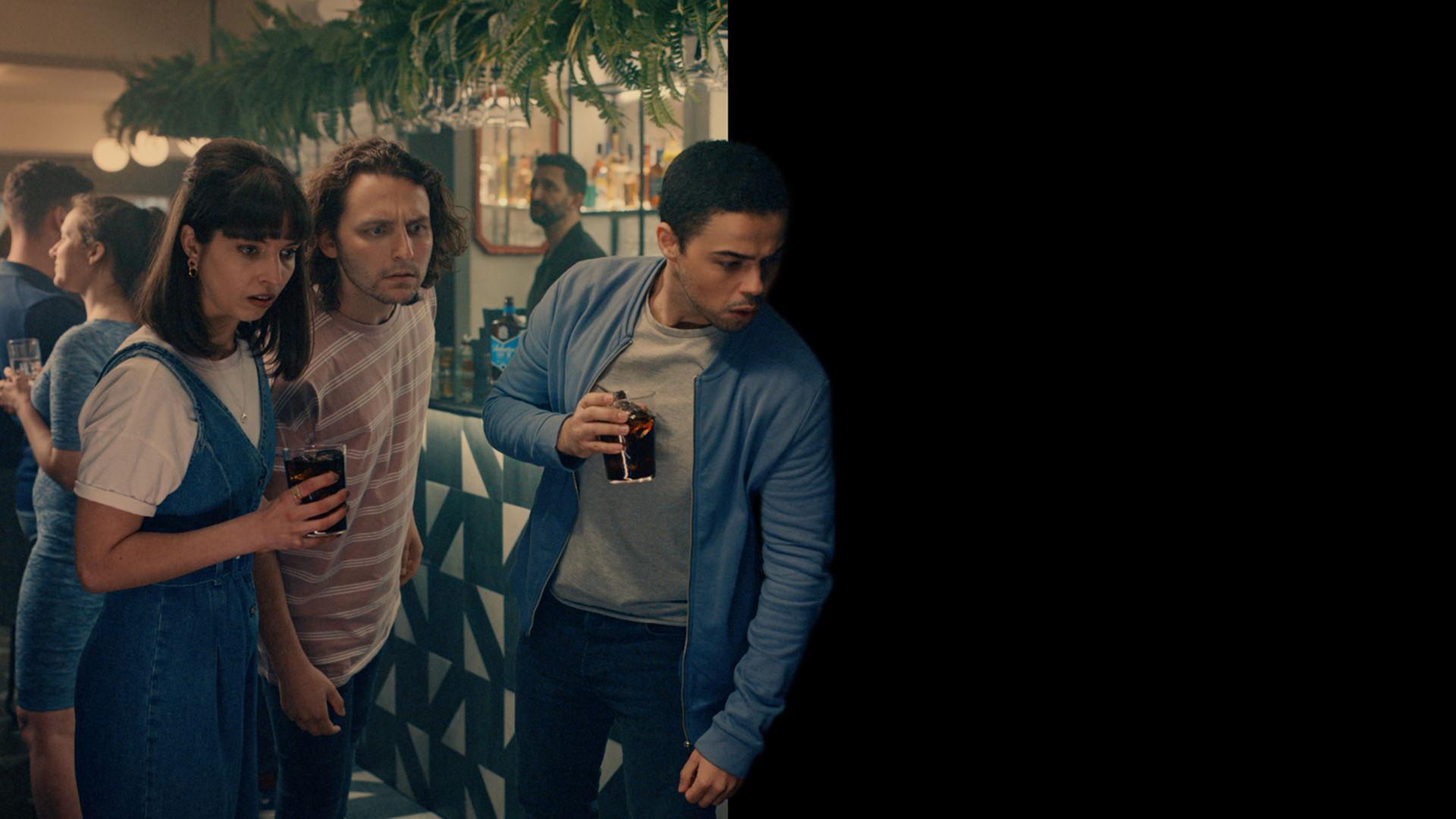 3 mates in bar in "half an ad" for Ballantine's Light by CPB London